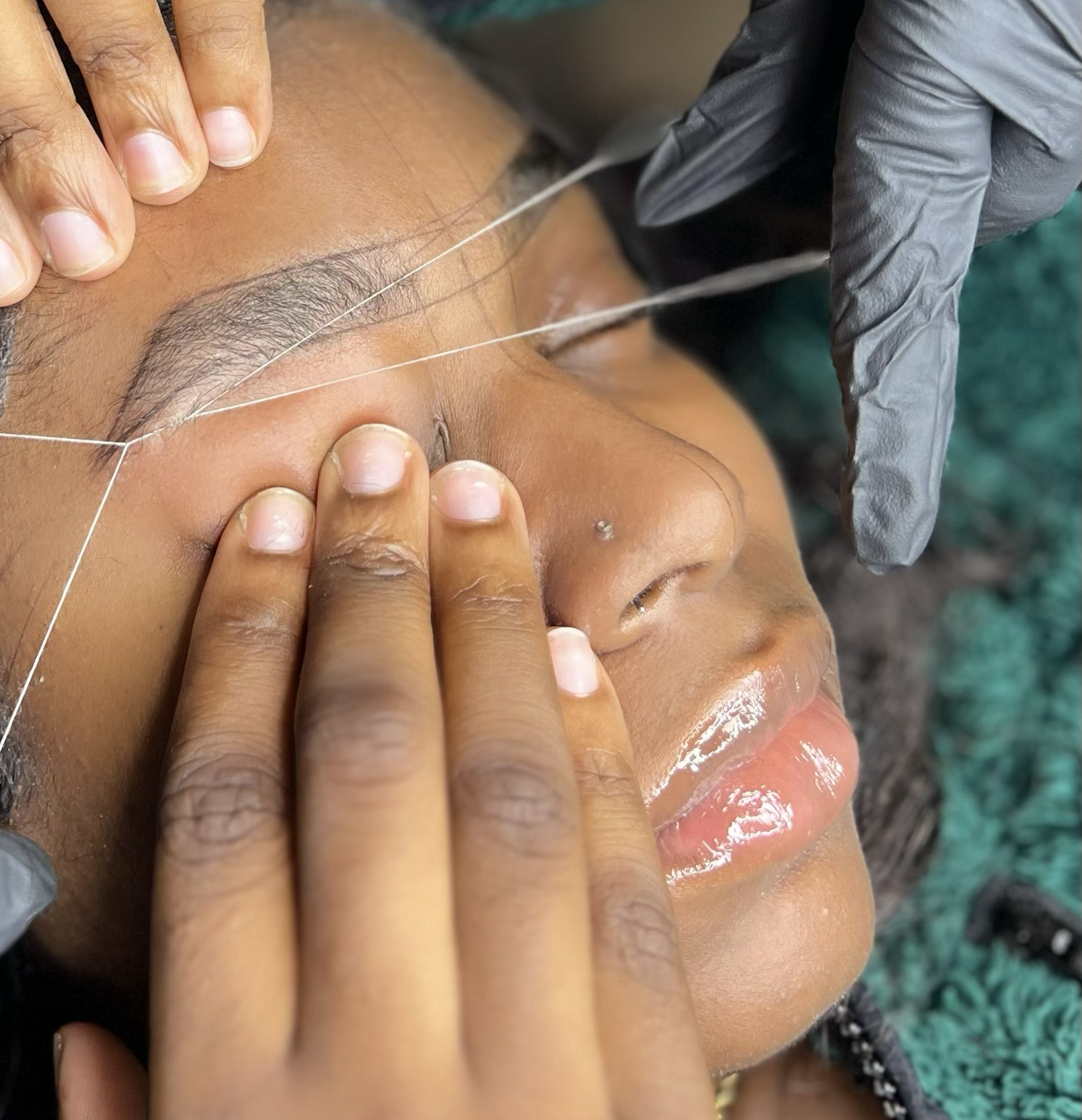 EYEBROW THREADING