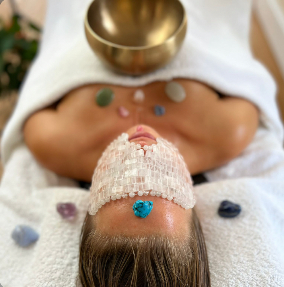 Euphoric Glow Facial Therapy