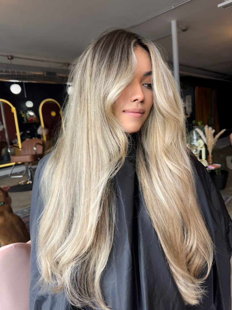 Full Highlight/Balayage + Cut