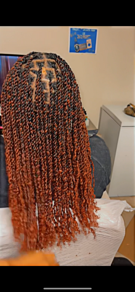 Natural Twist Out W/Extensions