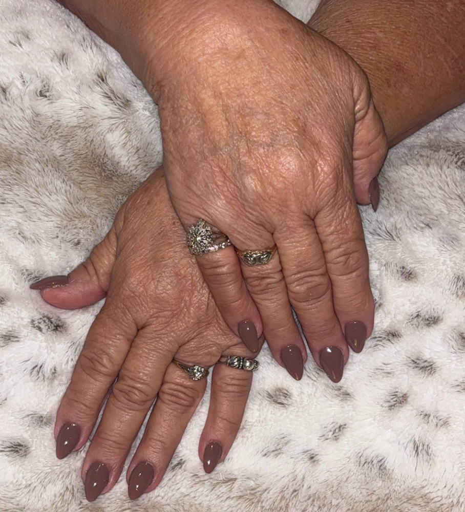 Level 1 - Solid color ; No art at Gemini Beauty in George West, TX