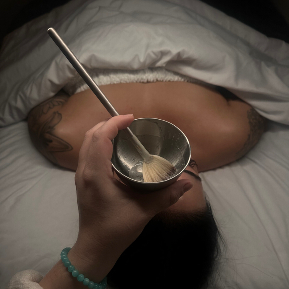 30 Minute Treatments at Hang Up Your Halo in Woodland, CA