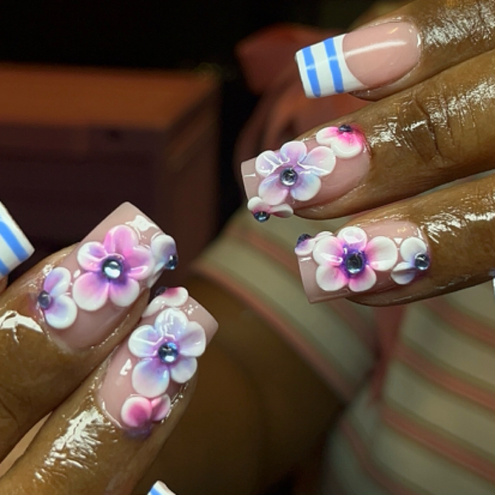 3D Flower /3D Art at Lady Tea DFW Hair Clinic in Arlington, TX