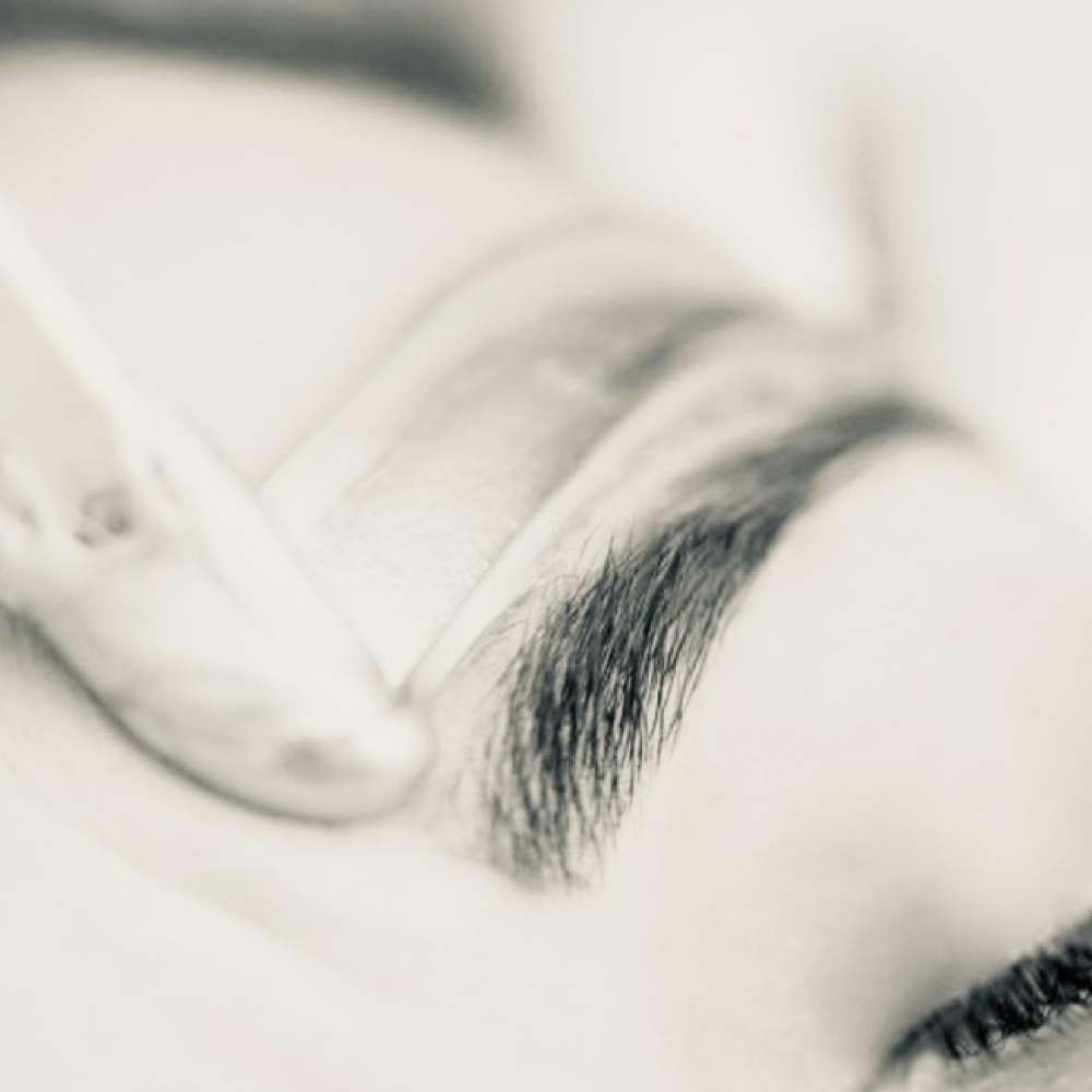 Brow Wax at Hello Gorgeous Salon in Hillsboro, OR