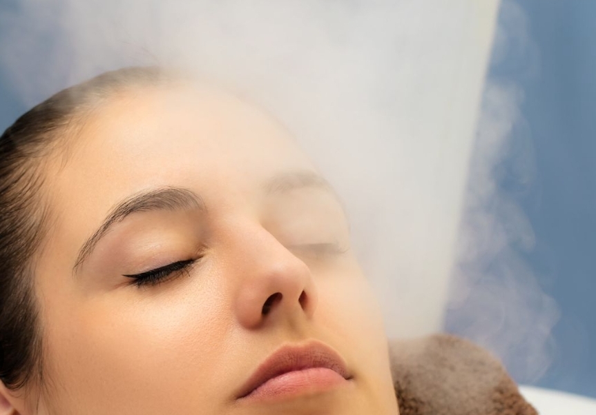 Aromatherapy Hot Towel Facial