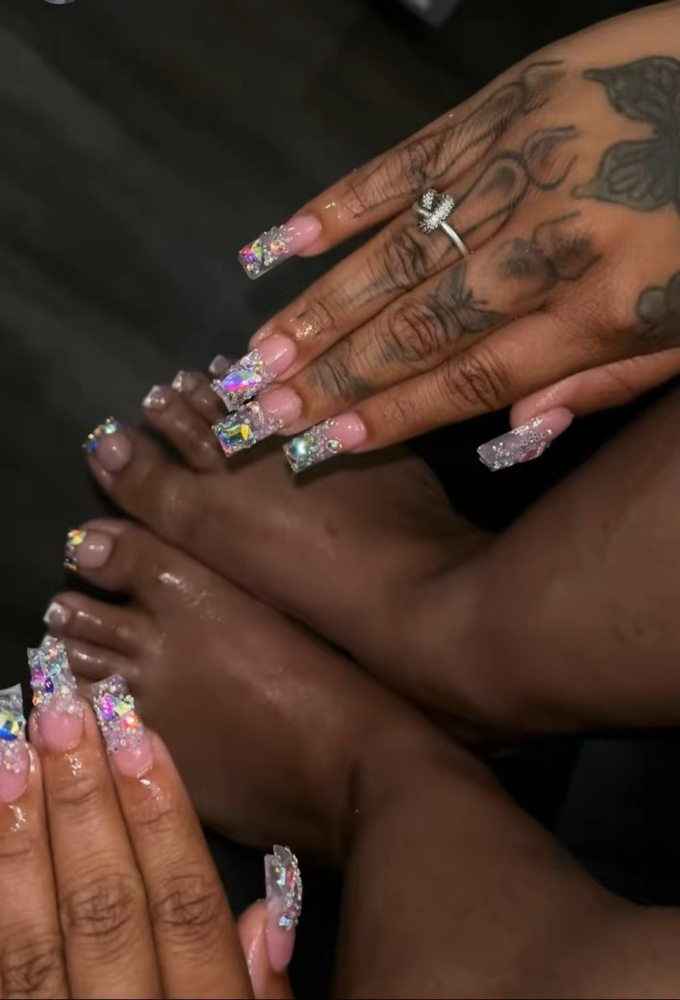 Ombré Bling’d Nails (s-md long) at The Nail Junkie Nailuxury in Cincinnati, OH