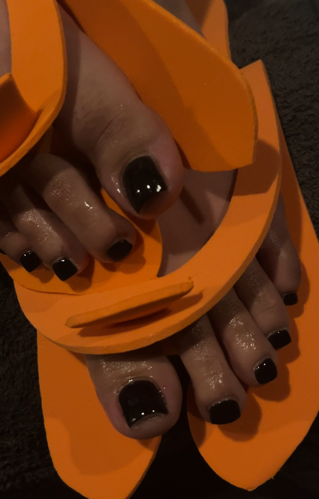 Acrylic Toes Full Pedicure