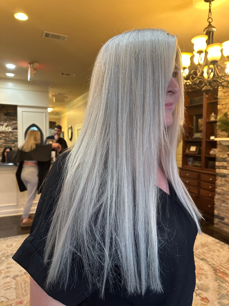 Ultimate Blonding Service