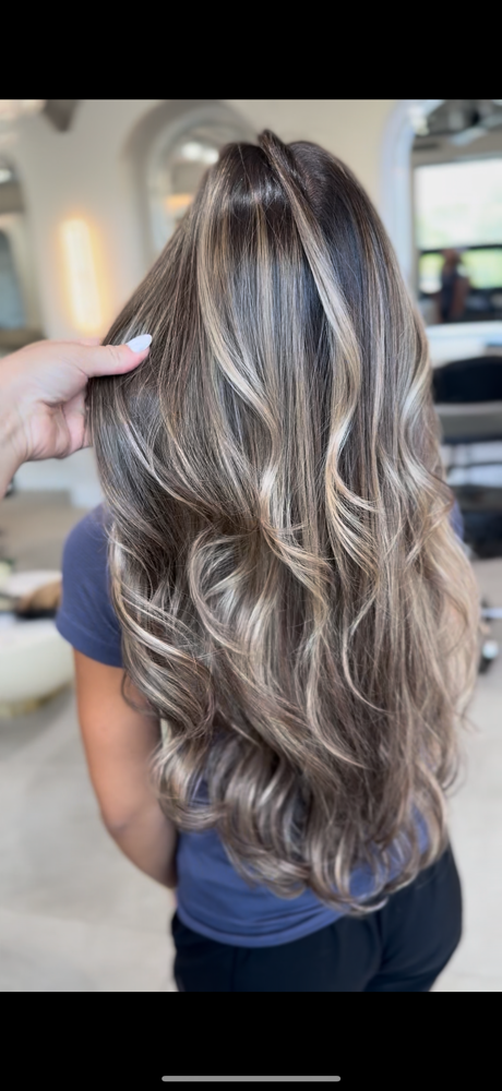 Full Head Highlight/ Balayage