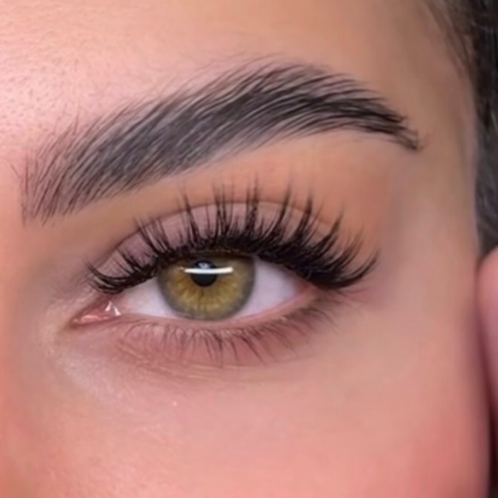 Wispy, Hybrid,Specially Set at Lash Tyme By Thai in Murfreesboro, TN