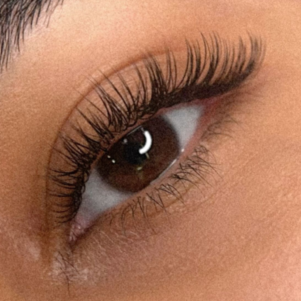 Classic Full Set at THE LASH RETREAT in Pflugerville, TX