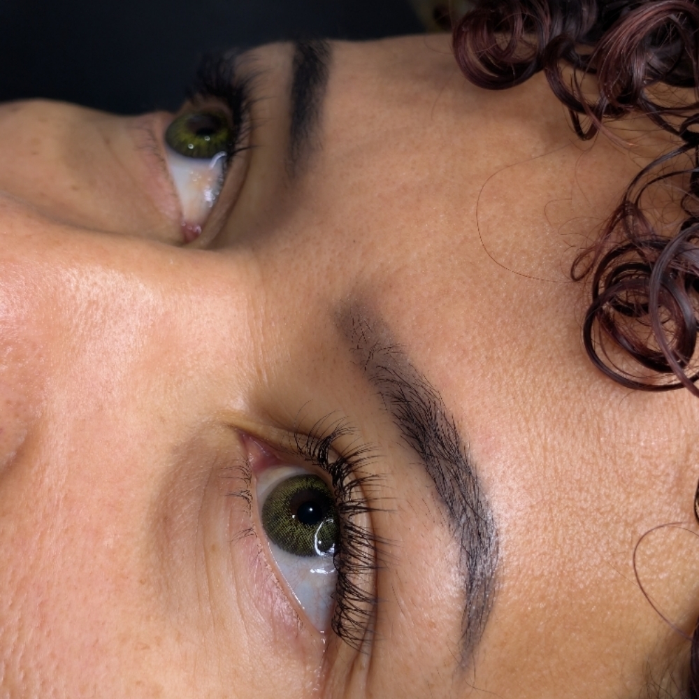 CLASSIC FULL SET at Dream Lashes in Texarkana, AR