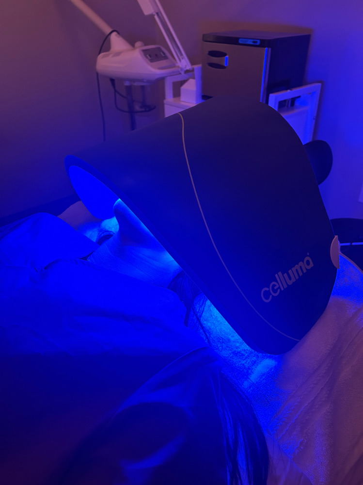 CELLUMA LED LIGHT THERAPY