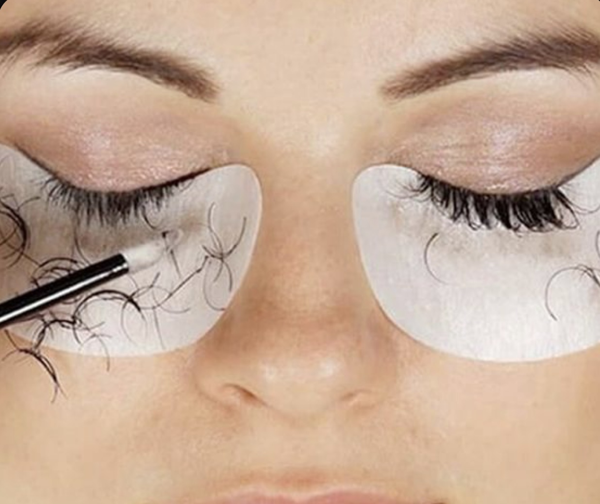 Lash Removal