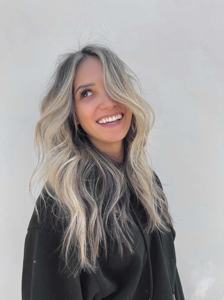 Shampoo And Blowdry