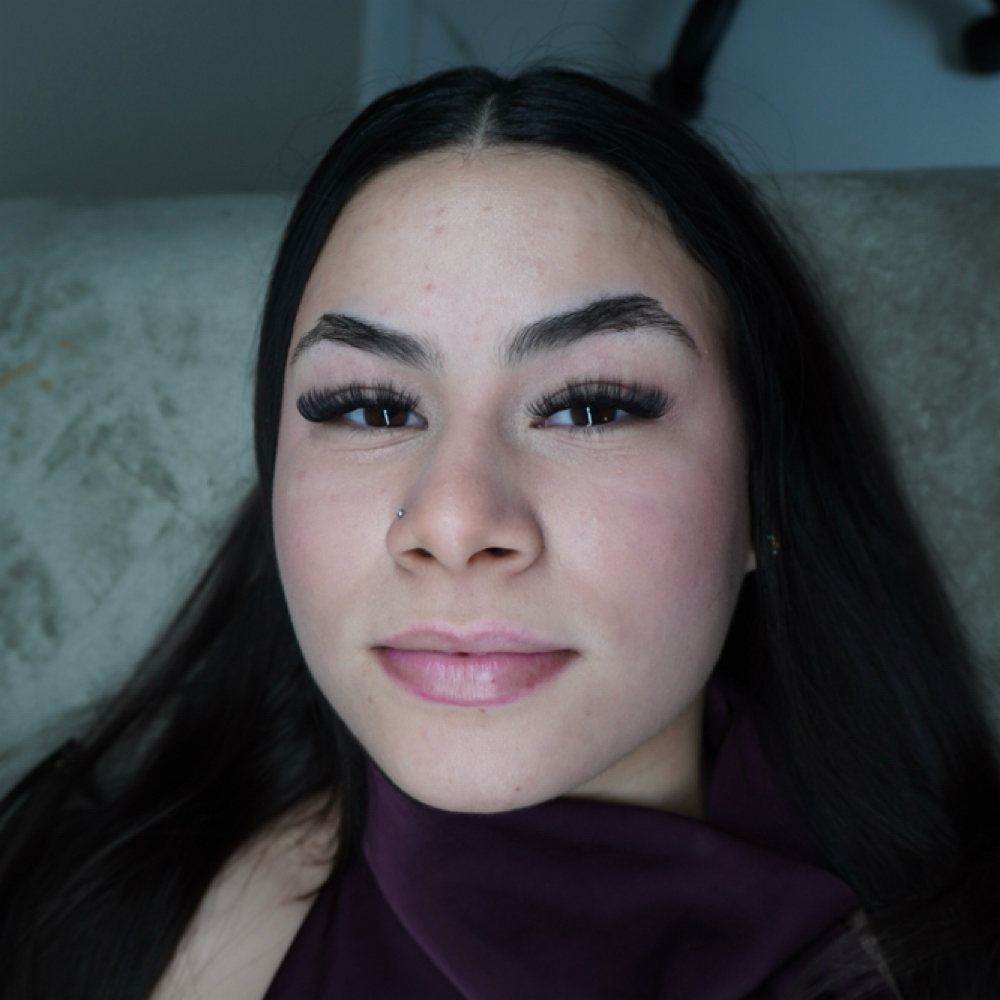 Cluster Lashes at Roma Beauty in Nederland, TX