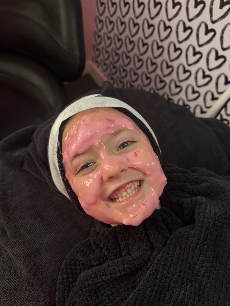 Mommy + Me Facial at KD ESTHETICS in Lawrenceburg, TN