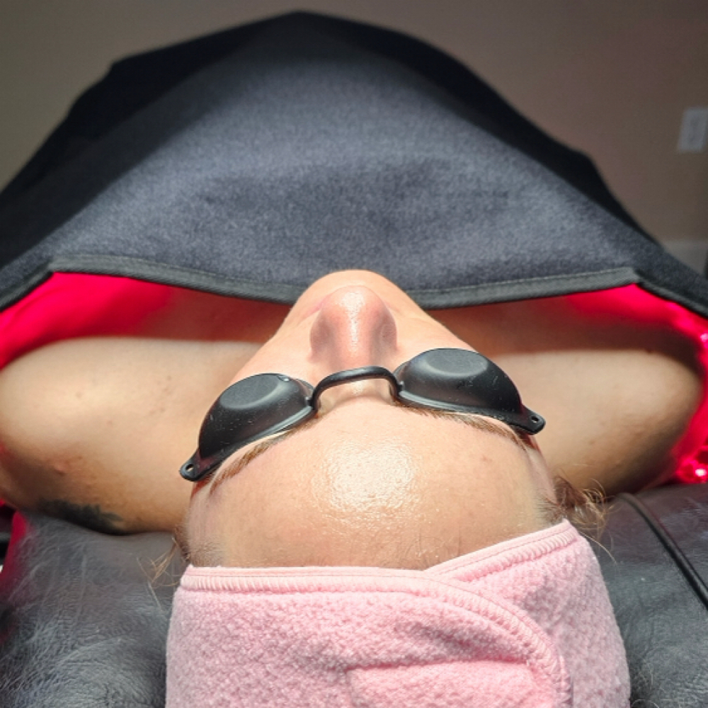 Red & Near Infrared Light Therapy at Unique U in Port Charlotte, FL
