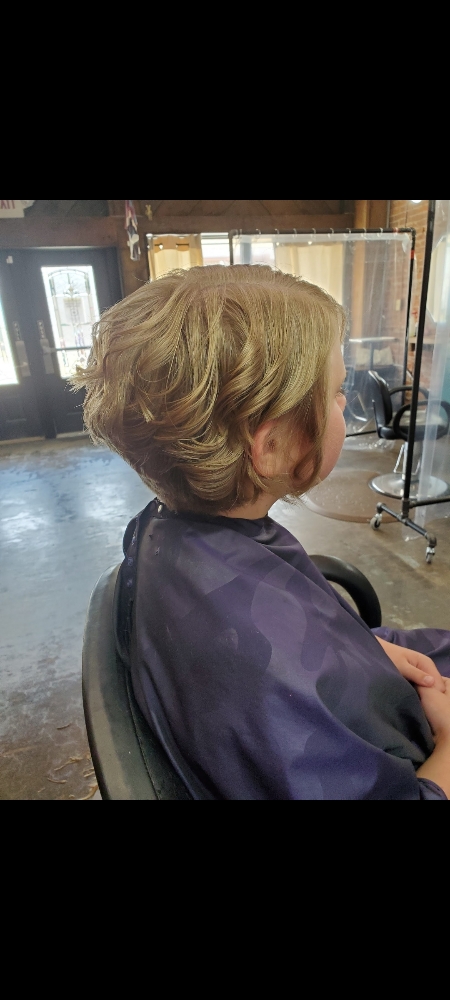 Short Haircut With Style