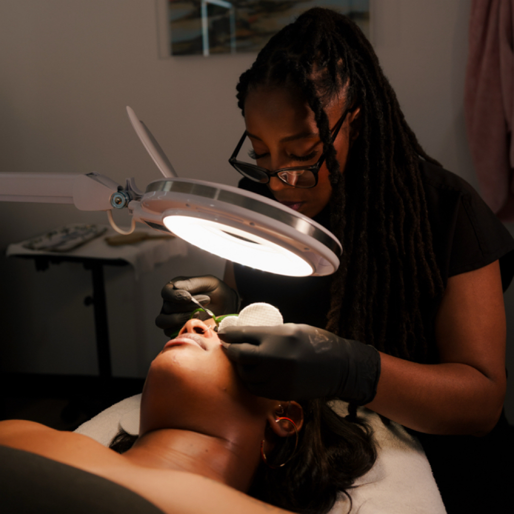 Deep Pore Decongesting Facial