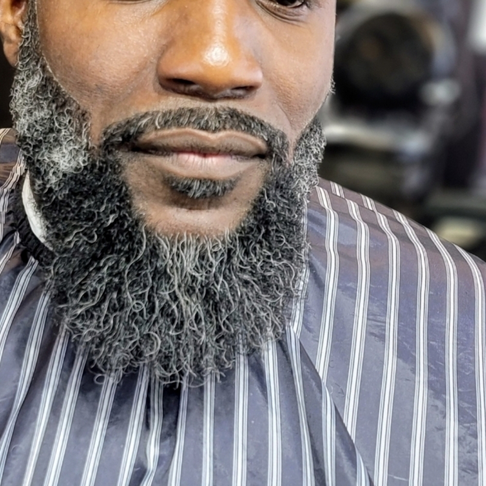 Beard Sculpting at Charlie Knova the Barber in Stockbridge, GA