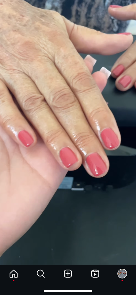 Gel Polish Manicure at Luxnails in Fresno, CA