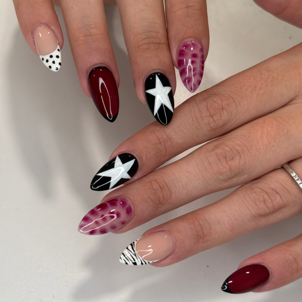 Full Set - Medium Round at Looks By Lily in Alexandria, LA