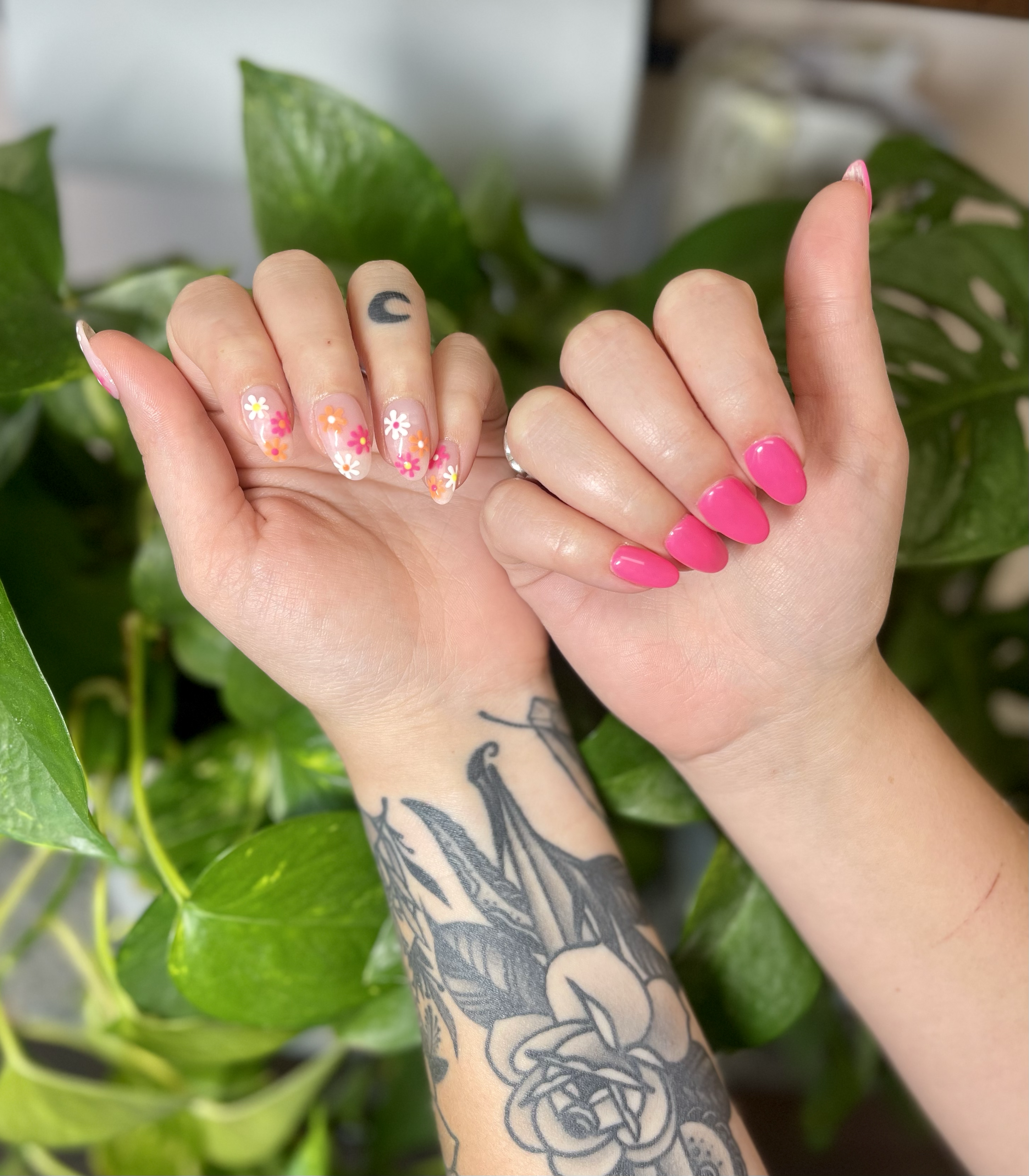 SNS with design