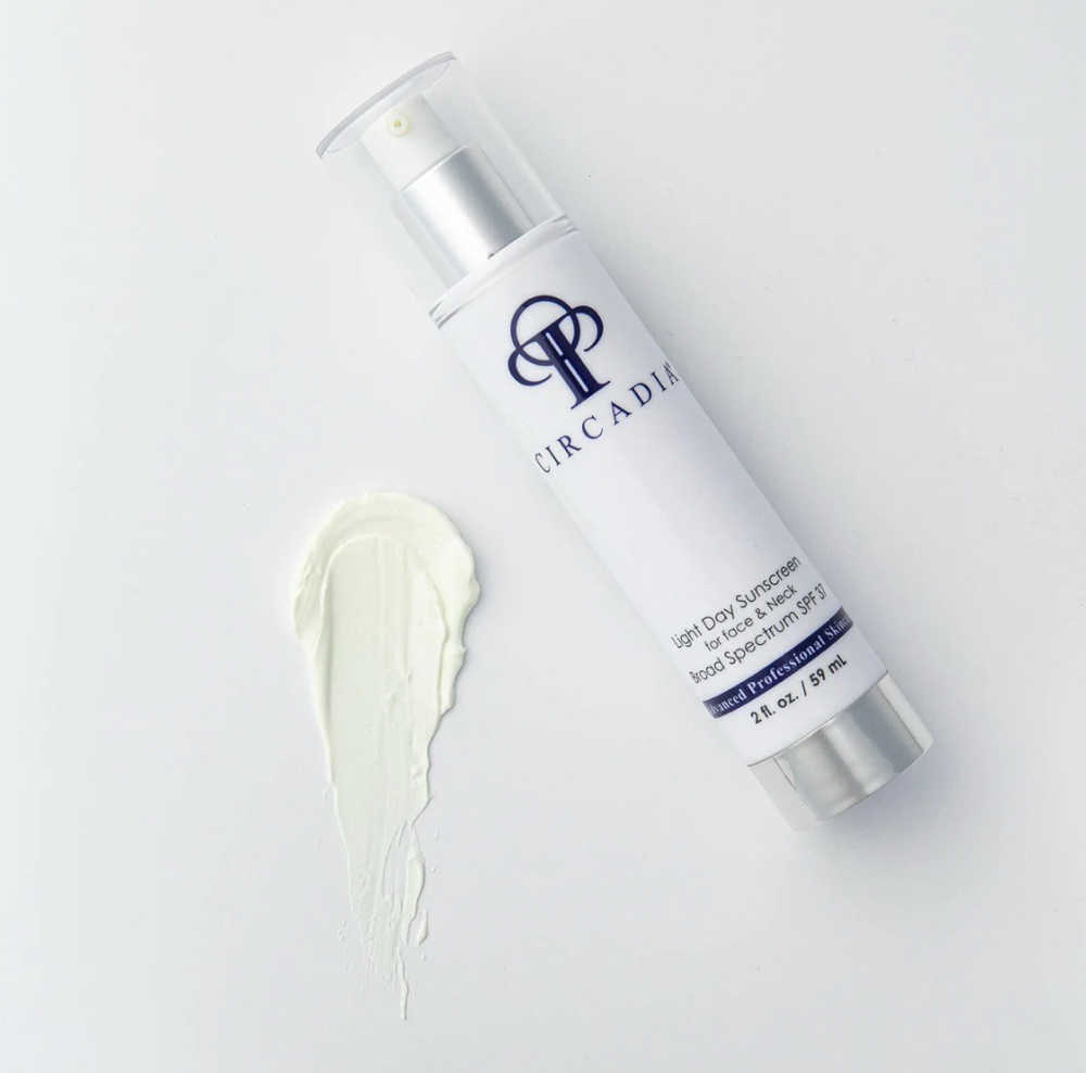 Light Day SPF 37
