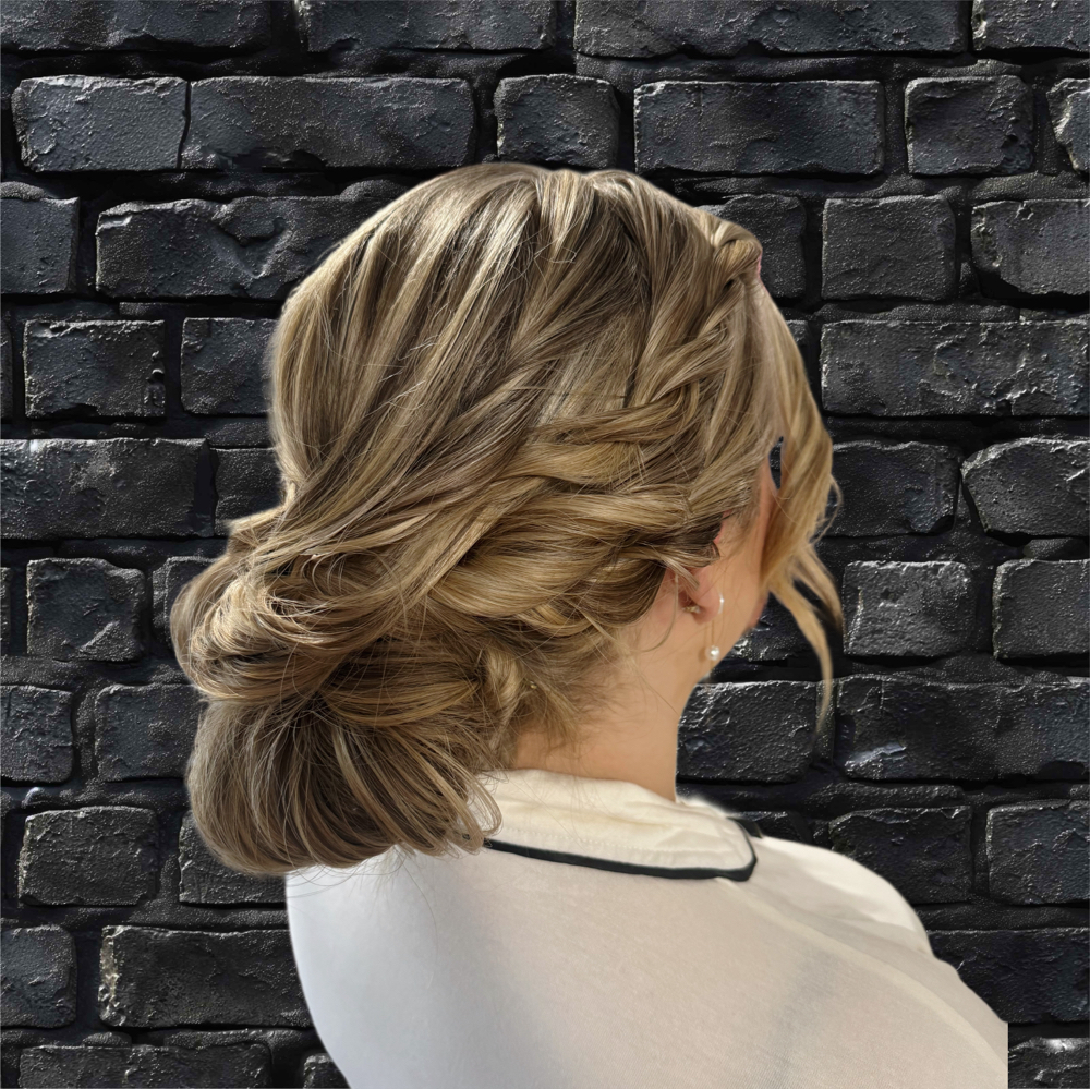 UPDO / FORMAL EVENT HAIR