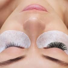Lash Extension Removal