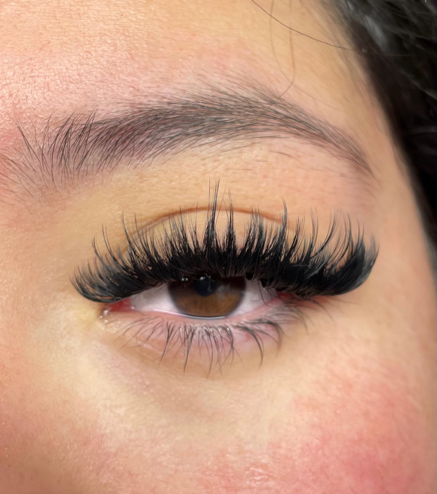 Mega 2-2.5 Week Fill at LashedXFavi in Odessa, TX