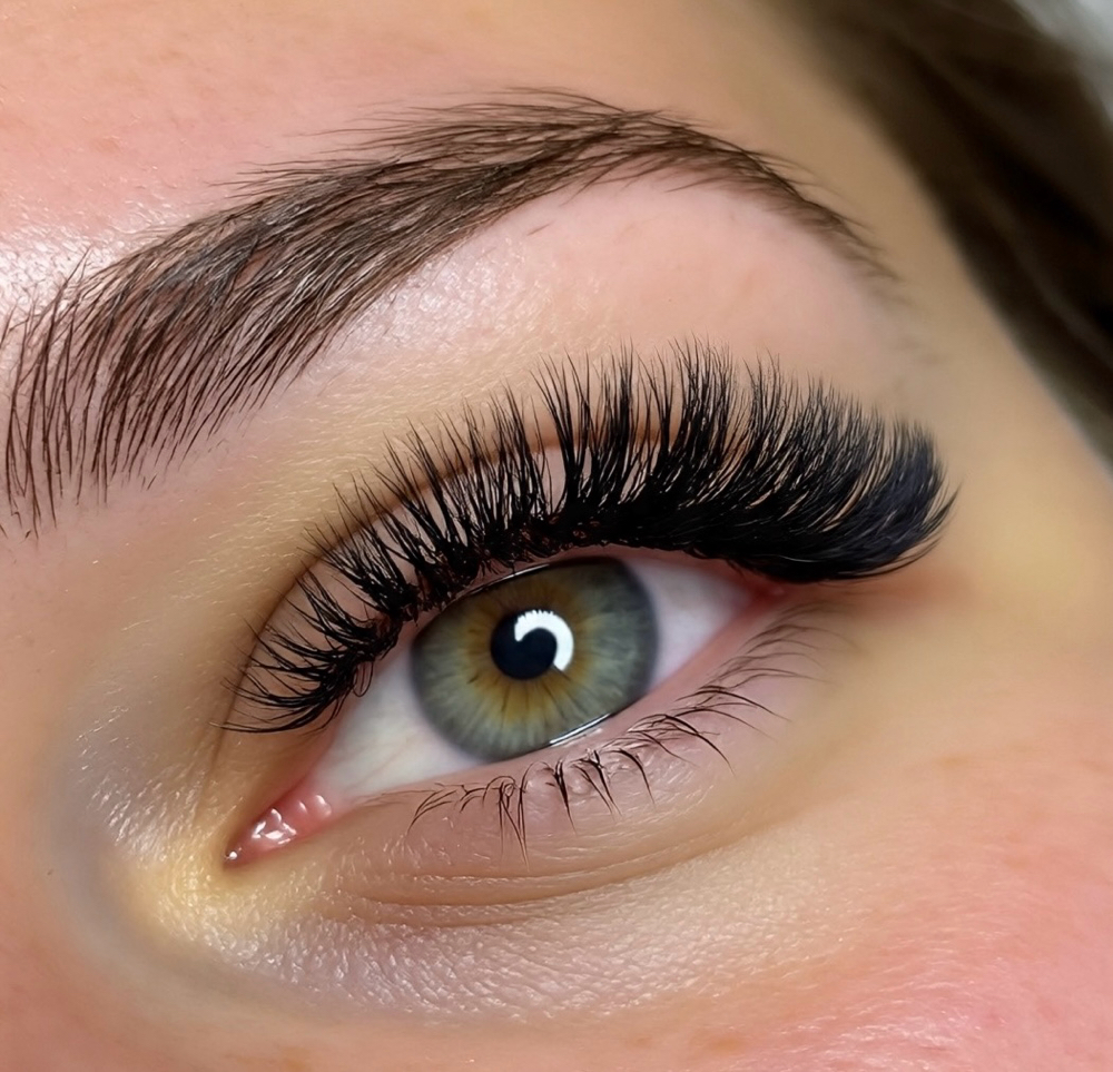 Volume Lash Extensions