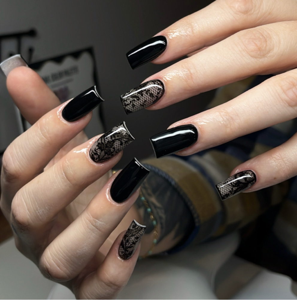 Acrylic - M (Fill) at Tina Tran in Tumwater, WA