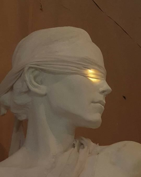 The Glass Skin Facial (Dermaplane)