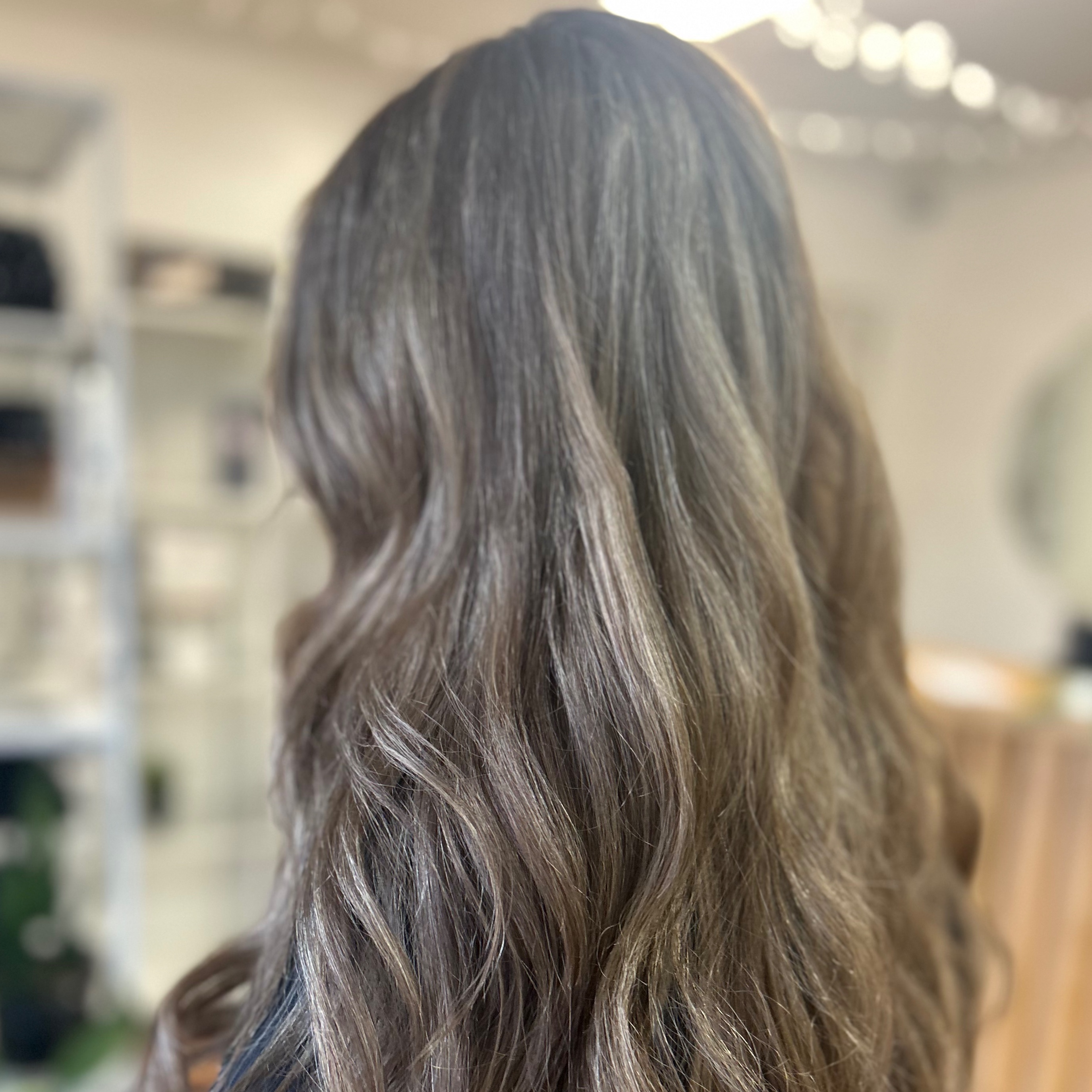 Dimensional Blonde at Salon Source 2000 in Tiffin, OH