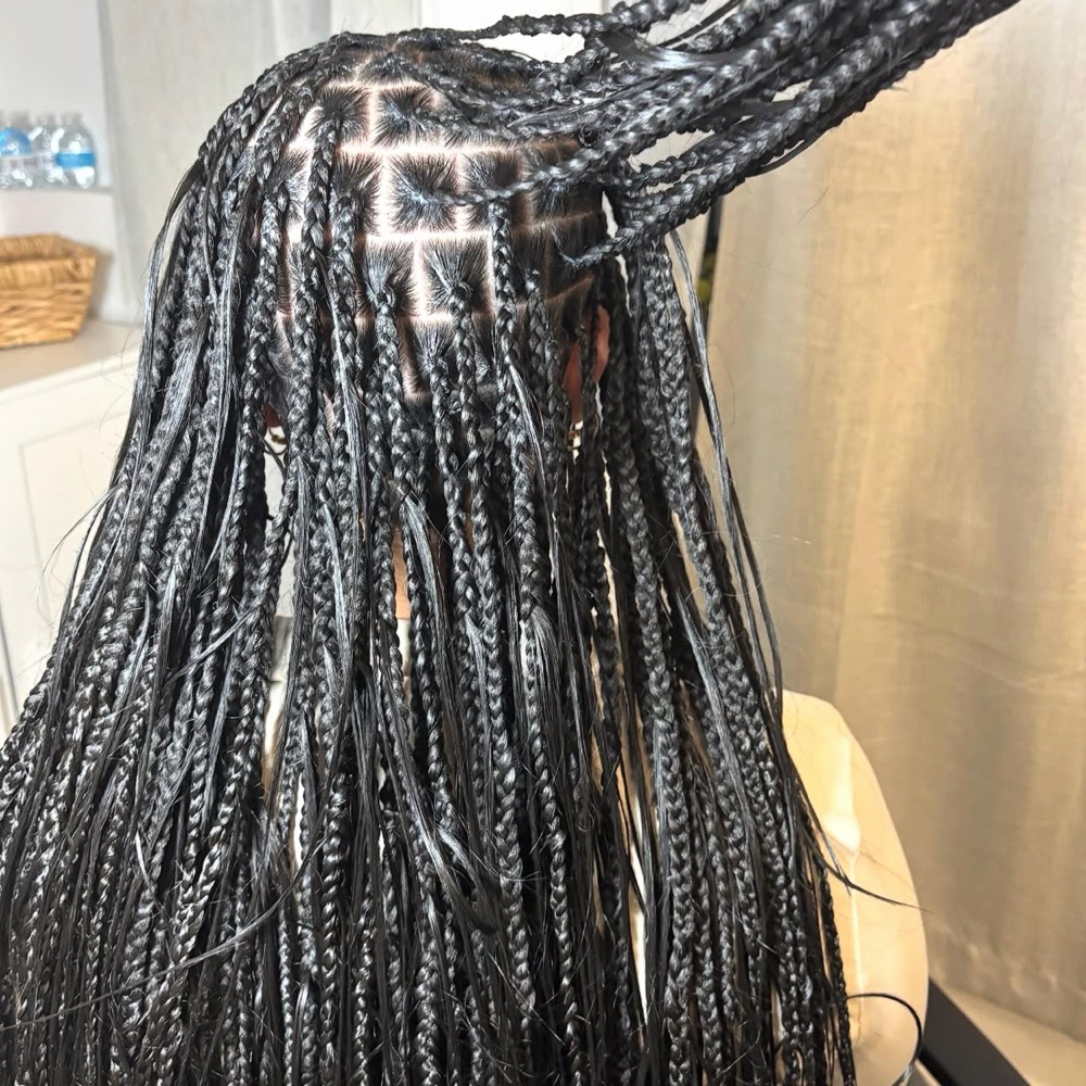 Small Boho Knotless Braids