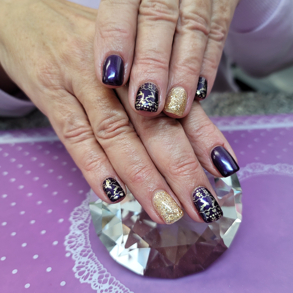Polish Change at Theresa's Nails in Howland, OH