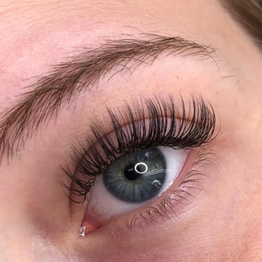 Classic/Hybrid/Volume Full Set at Lemon Lash @ FaceFrame Collective in Pittsfield, MA