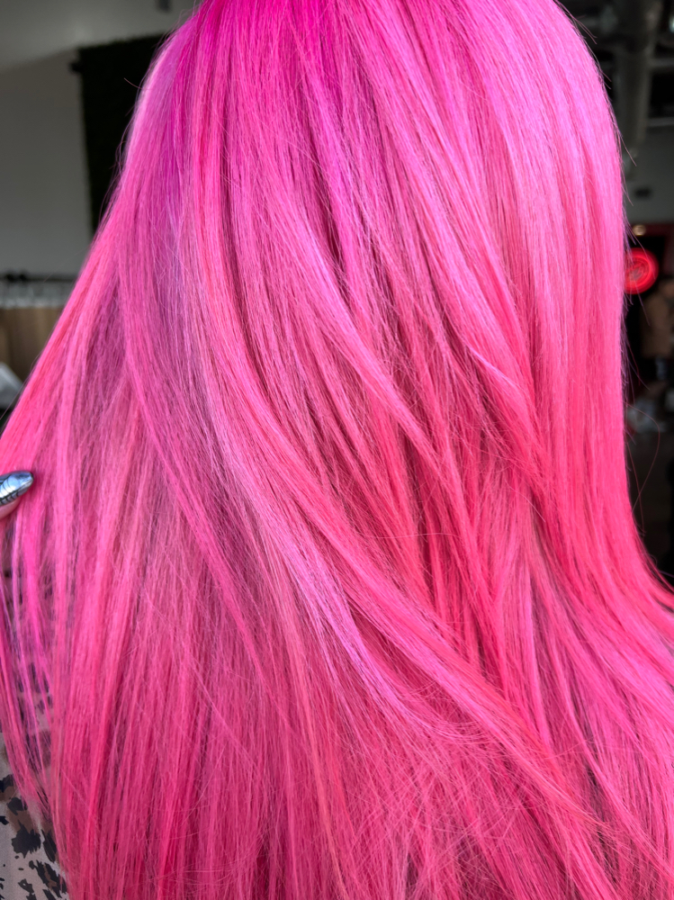 Blowout&Style at TheHiddenMermaid in Glendale, AZ