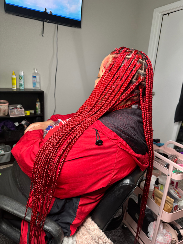 Medium Knotless at Pretty Pristine in Oklahoma City, OK