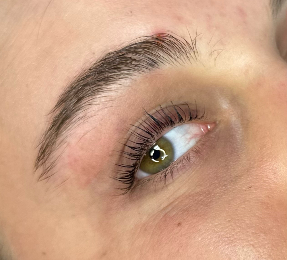 Lash Lift And Tint