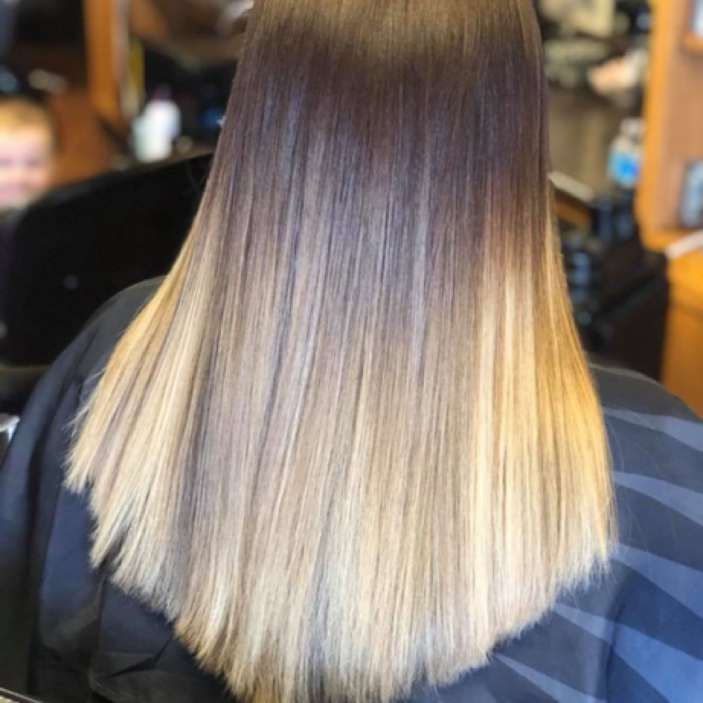 Women's Balayage at Happy Hippie Hair in Fair Grove, MO