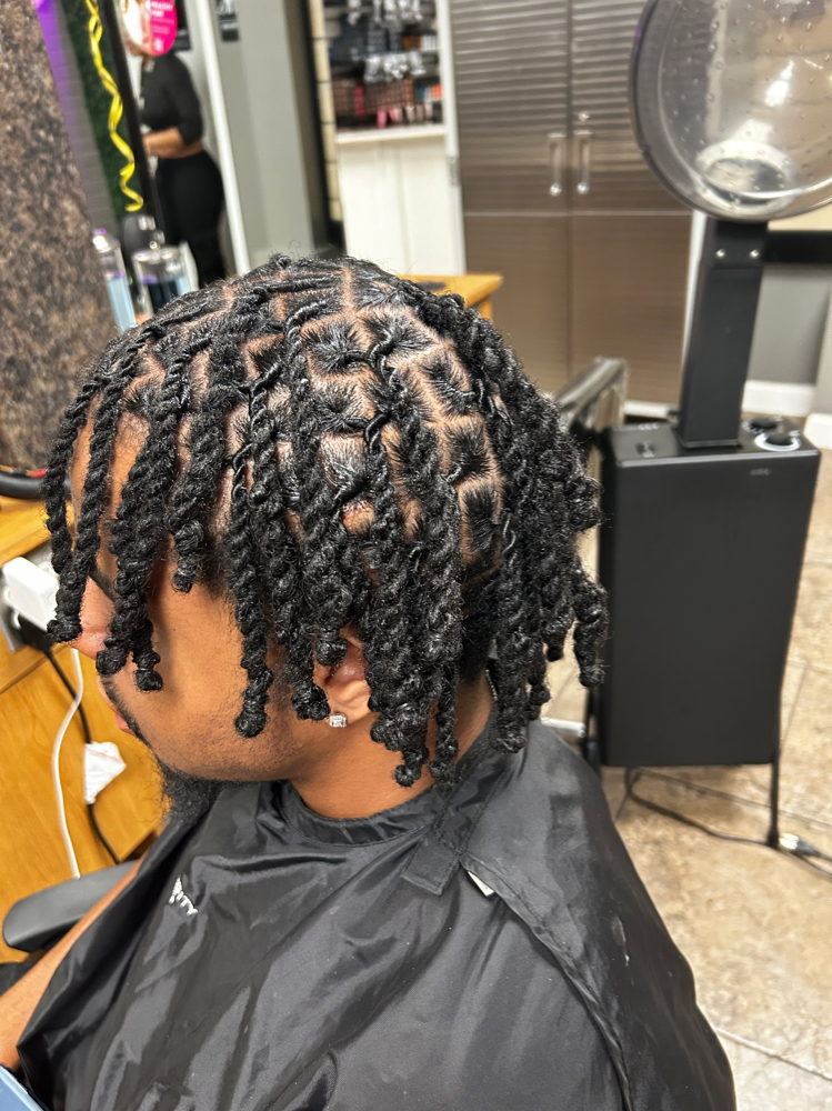 2 Strand Retwist at Eryka’s Hair Couture in Midlothian, IL