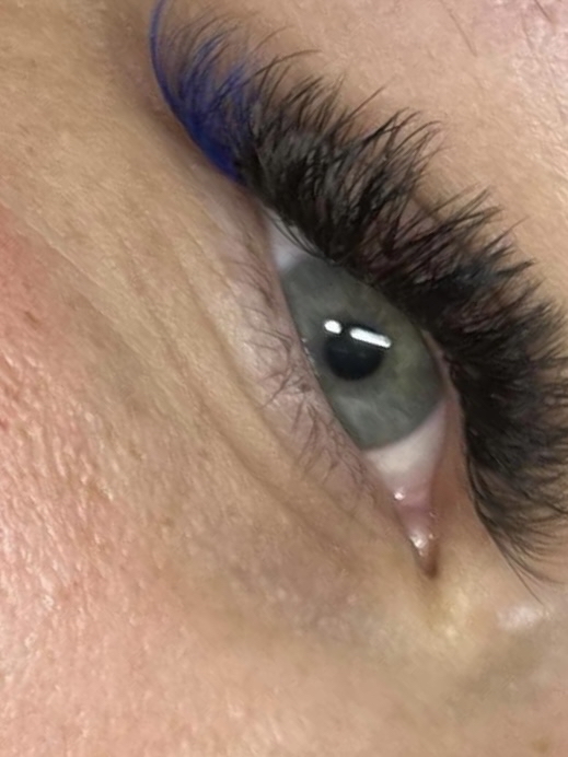 Color lashes