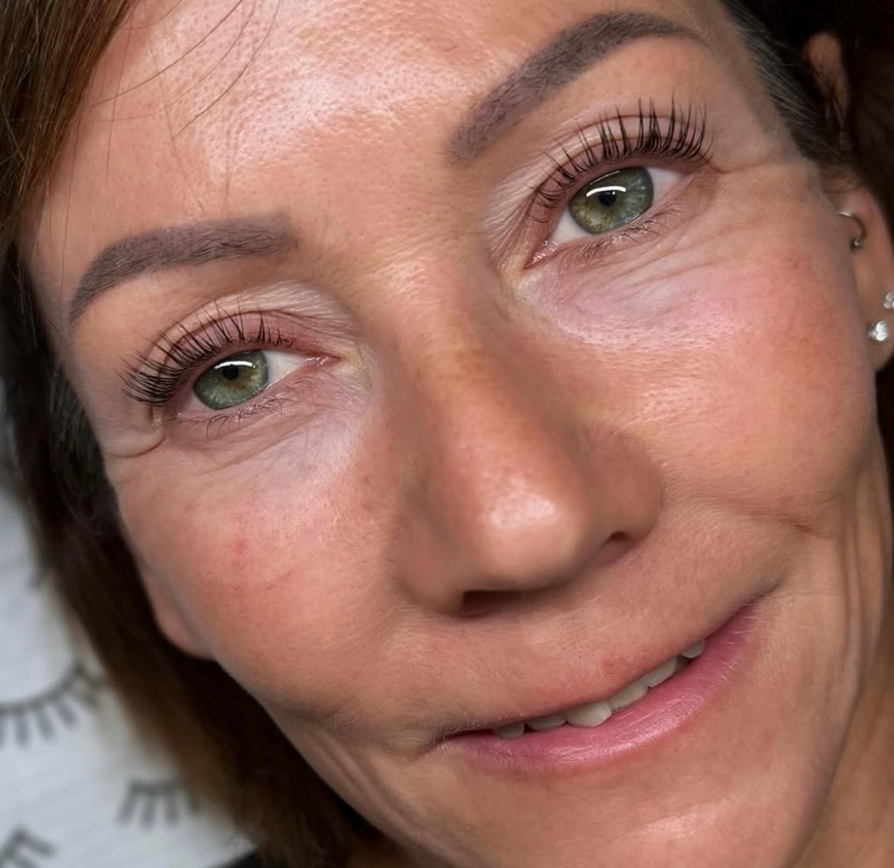 Lash Lift And Tint