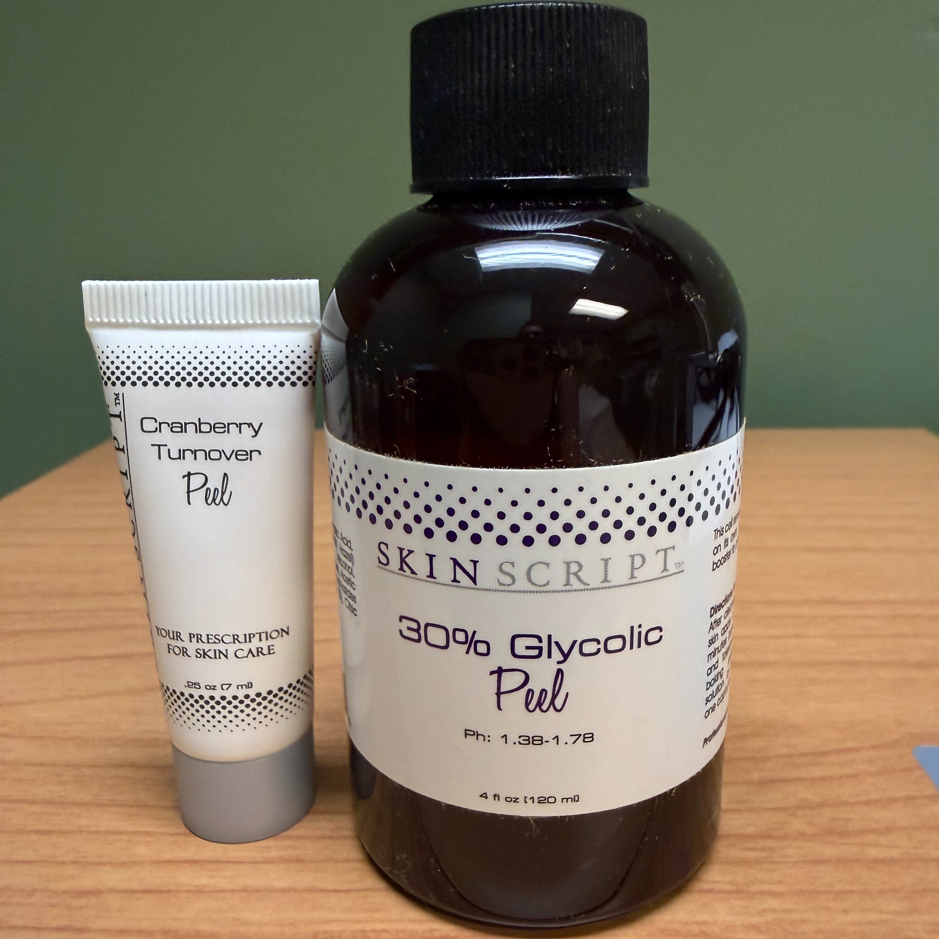 Cranberry Turnover Alpha-Beta Peel at Glow on the Go by Yesenia in Peekskill, NY
