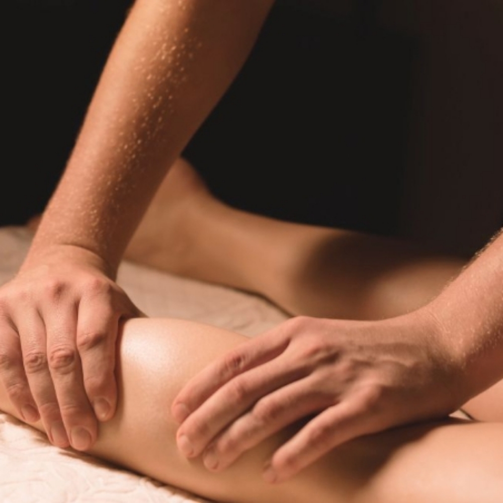 Lower Body Massage at Bake and Body Kneads in Brooklyn, NY