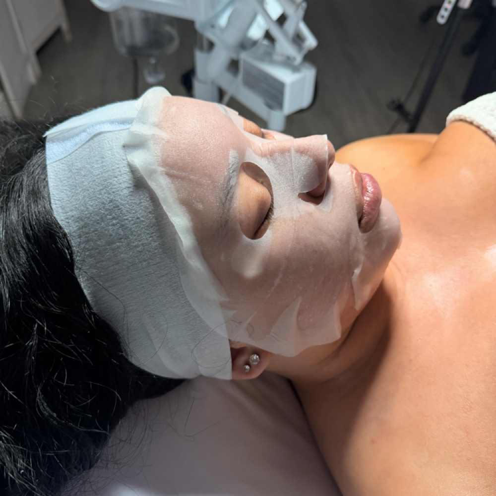 Glow Package $115 🩷 at Lumenn Skin in Lodi, CA
