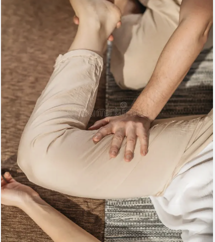 Haus Stretch Therapy at Glow Haus & Wellness in Oakland, CA